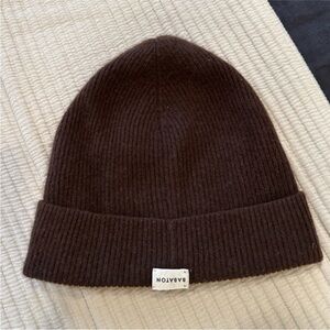 Aritzia Babaton cashmere beanie